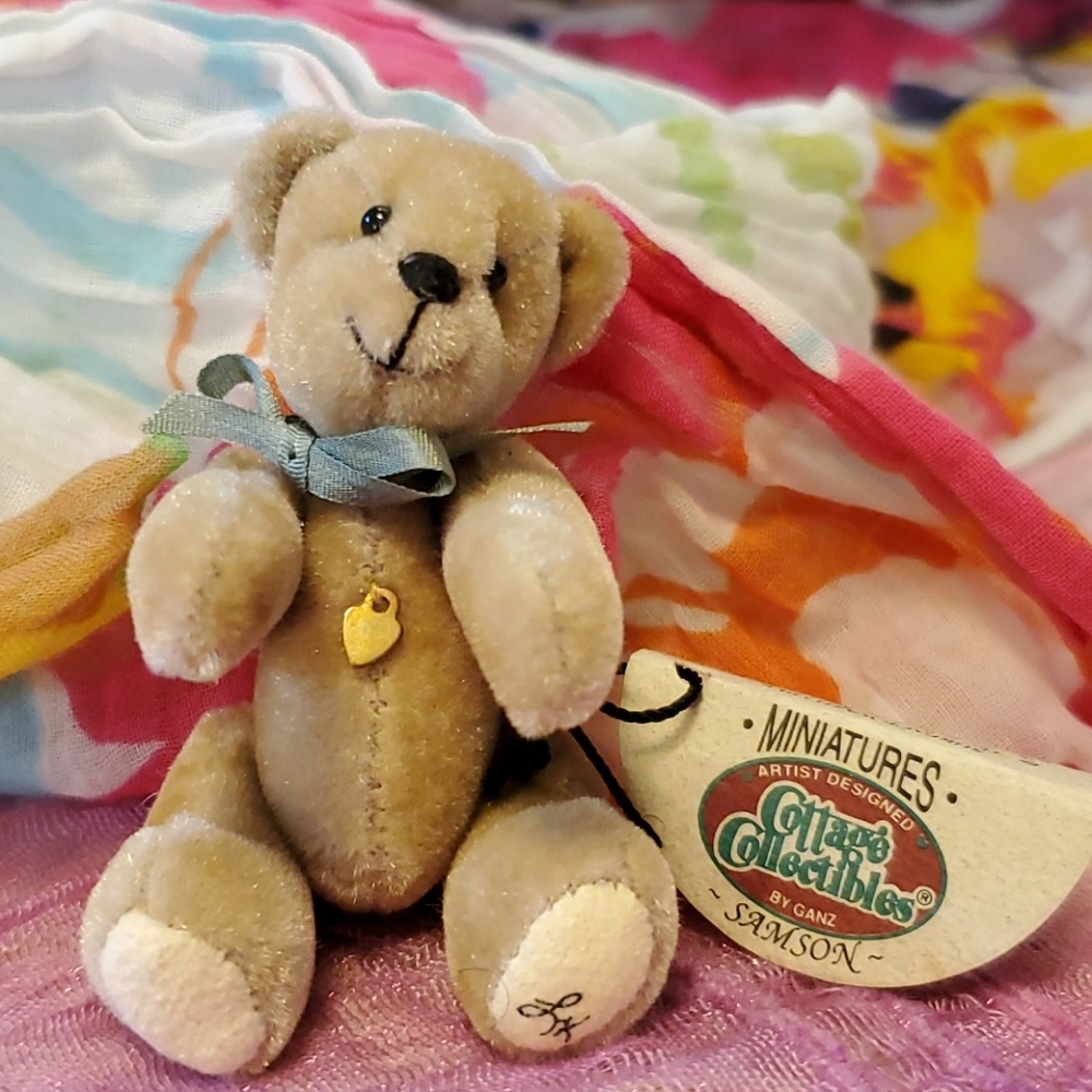 Cottage Collectibles 3" Minature Teddy Bear